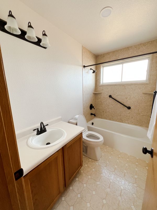 Top Bathroom Remodeling Companies in Powell, OH
